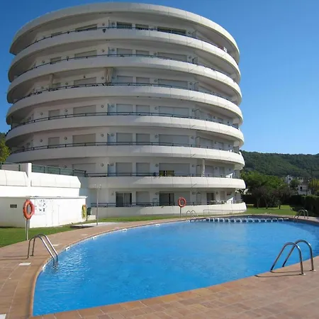 Con Terraza Y Piscina, Cerca De La Playa - Es-323-90